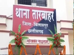 बिलासपुर के व्यापार विहार में दिनदहाड़े लूट की घटना , बाइक सवार अज्ञात लुटेरे 1.30 लाख रुपये लेकर हुए फरार