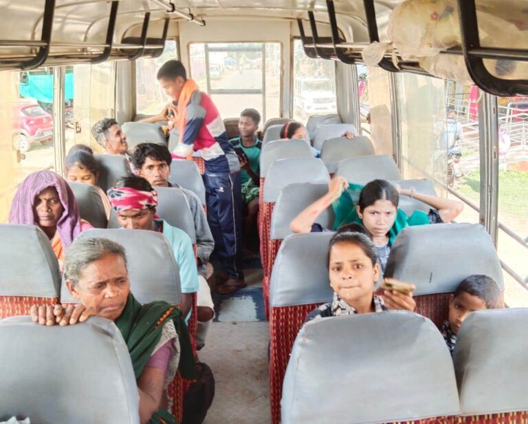 अबूझमाड़ के कुतुल तक पहुँची बस सेवा, नियद नेल्ला नार योजना से बदल रही गांवों की तस्वीर,ग्रामीणों में दिखा उत्साह, मुख्यमंत्री का जताया आभार