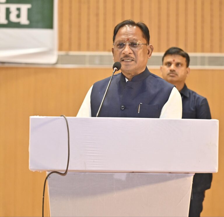 मुख्यमंत्री श्री विष्णु देव साय के नेतृत्व में ई-गवर्नेंस की ओर बड़ा कदम: अब कर्मचारियों की ‘कुंडली’ मोबाइल एप पर