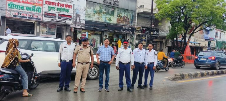 बिलासपुर यातायात पुलिस की क्विक रिस्पांस टीम सक्रिय, तत्काल पहुंचकर सुचारू कर रही है आवागमन