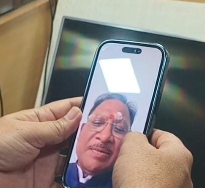 जब उम्मीद की डोर थमने लगी… मुख्यमंत्री बने संबल: मुख्यमंत्री की मदद बनी शालू के सपनों की सीढ़ी, कहा -“बेटी, तुम आगे बढ़ो… हम सब तुम्हारे साथ हैं”