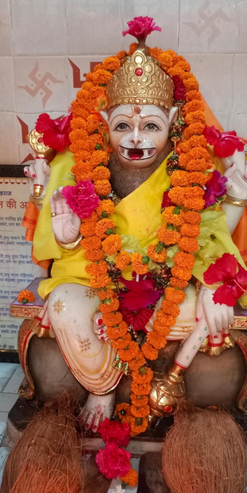 सावन माह में होगा भव्य अनुष्ठान: बघर्रा पाठ महाराज भगवान नृसिंह देव नाथ मंदिर में तैयारियां जोरों पर