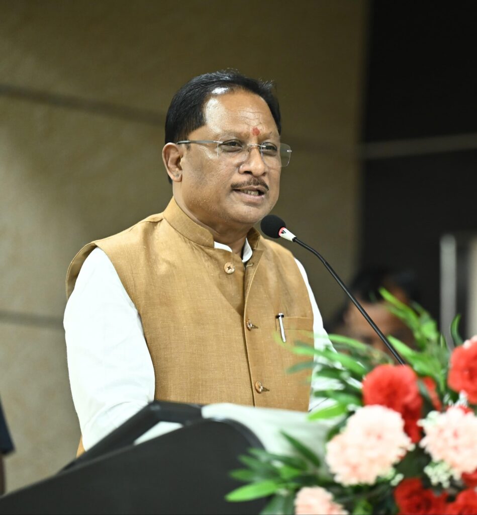 मुख्यमंत्री नवनिर्वाचित जिला पंचायत अध्यक्षों एवं उपाध्यक्षों के 03 दिवसीय प्रशिक्षण कार्यक्रम के शुभारंभ में हुए शामिल, ग्रामीण विकास की रीढ़ की हड्डी हैं पंचायती राज संस्थाएं – मुख्यमंत्री श्री विष्णुदेव साय