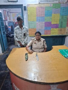 धारदार चाकू लेकर लोगों को डराने वाला आरोपी गिरफ्तार, सिटी कोतवाली पुलिस की त्वरित कार्रवाई