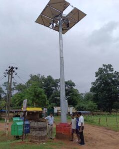 सौर ऊर्जा से जगमगाया बस्तर का बेस्ट टूरिज्म विलेज धुड़मारास, बस्तर का धुड़मारास गांव बना विश्वस्तरीय पर्यटन स्थल, मुख्यमंत्री श्री विष्णु देव साय की पहल से गांव में सौर ऊर्जा परियोजनाओं का हुआ क्रियान्वयन