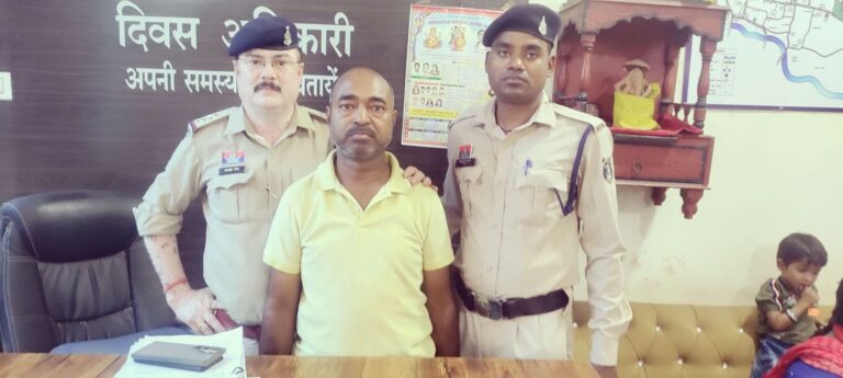 अवैध नशीली सिरप सप्लाई के मामले में झारखंड से एजेंसी संचालक गिरफ्तार