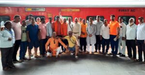 27साल पहले दुर्गम रास्ते में, बाबाधाम की यात्रासड़क मार्ग में सुई जैसे नुकिले पत्थर, फिर भी बाबा बैजनाथ धाम पहुंचे