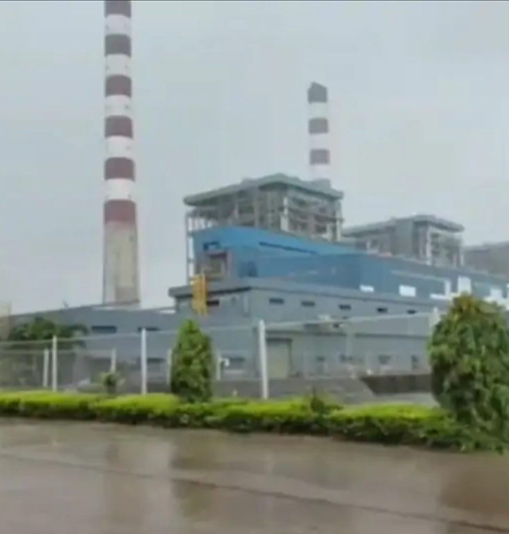 आरकेएम पावर प्लांट में बड़ा हादसा: 131 फीट ऊंचाई से गिरी लिफ्ट, 4 मजदूरों की मौत, 6 घायल