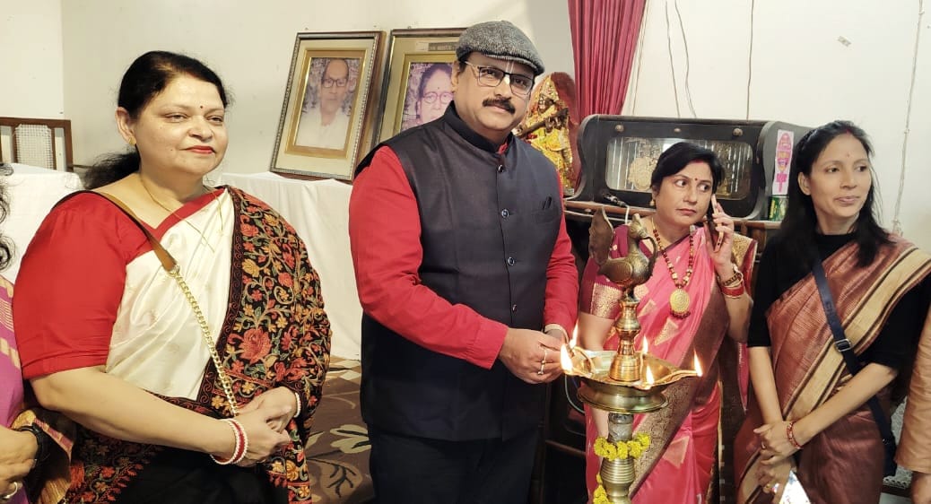 काशी साहित्य महोत्सव 2025: डॉ. संजय अनंत को लाइफटाइम अचीवमेंट अवॉर्ड, अखिल भारतीय साहित्य संगोष्ठी में देशभर के रचनाकारों ने बिखेरी काव्य-धारा