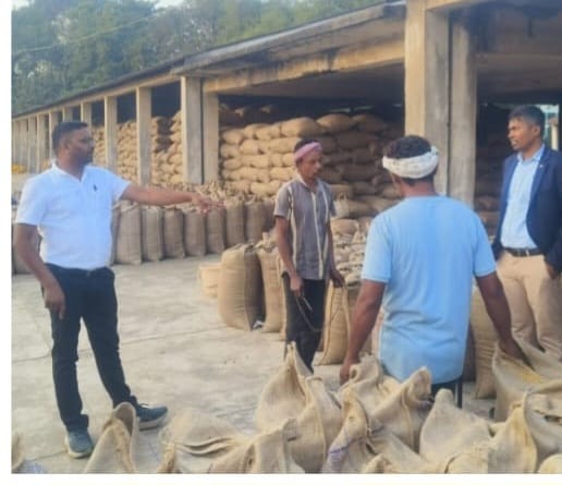 सहकारी समितियों में निःशुल्क हो रहा छूटे खसरों का अपडेशन