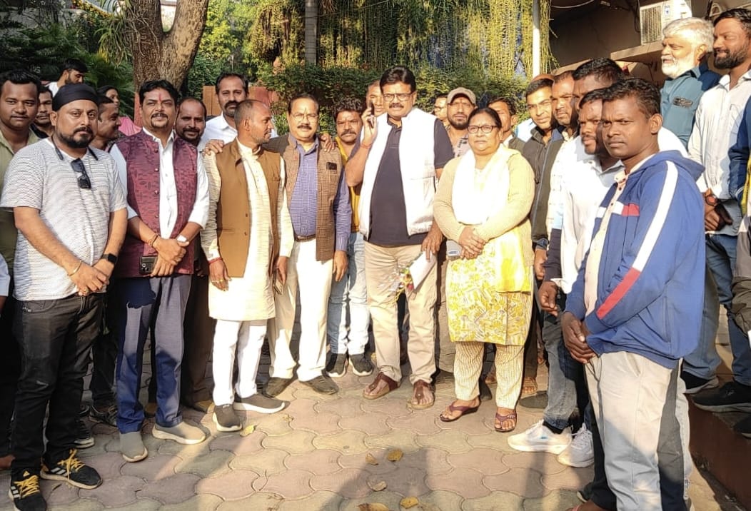 कोलवाशरी की जनसुनवाई स्थगित किया जायें- अटल श्रीवास्तव