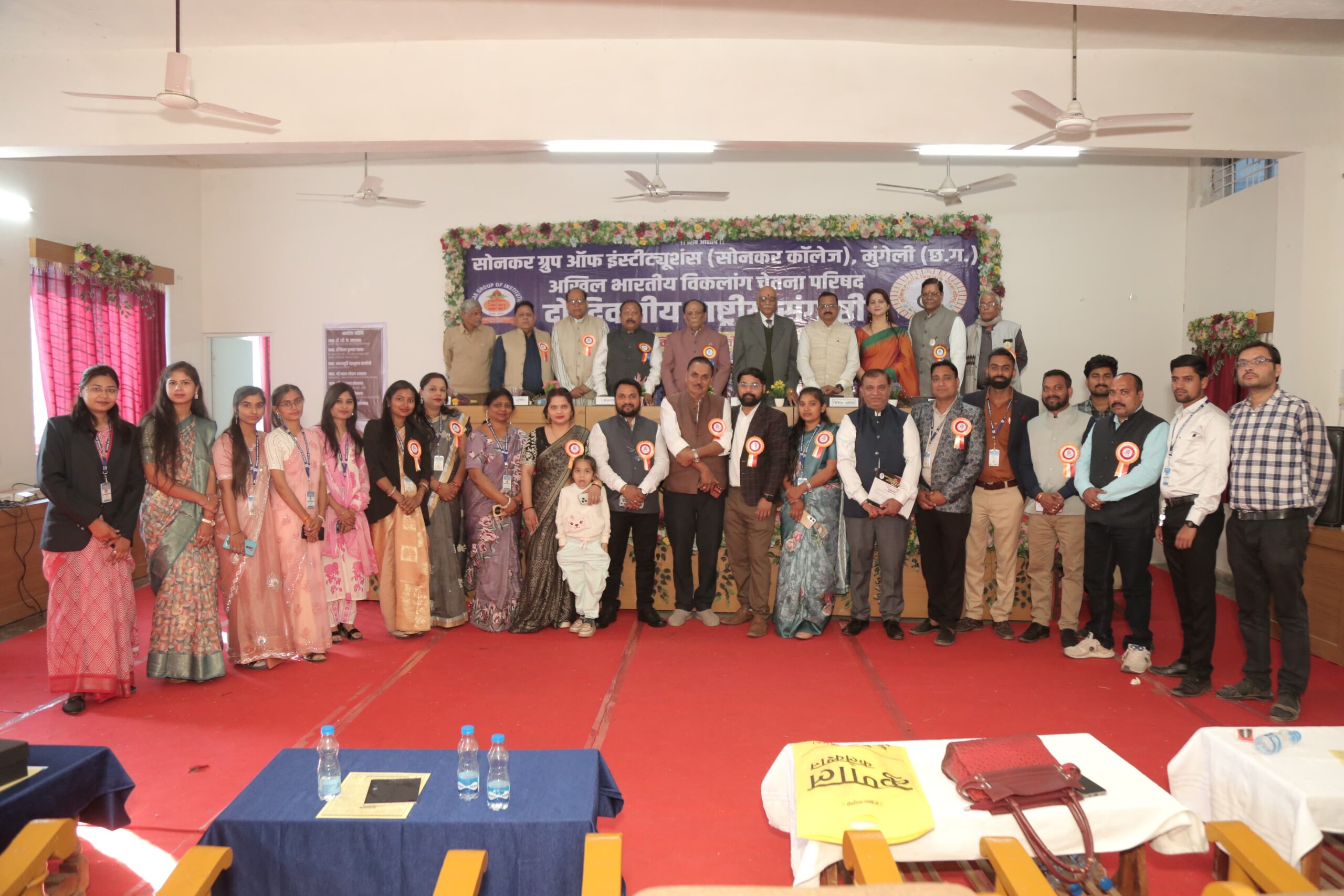 इसीलिए कहा जाता है की ज़ब पुलिस खोदने पर आती है ना… एकदम गढ्ढा करके ही मानती है….