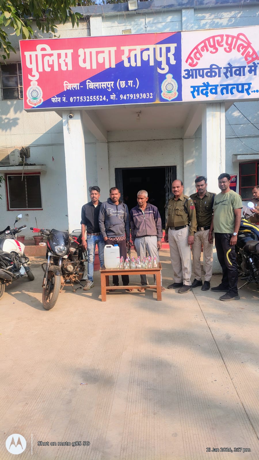 रतनपुर व कोनी पुलिस की बड़ी कार्रवाई, शराब कोचियों व गांजा तस्कर पर कसा शिकंजा