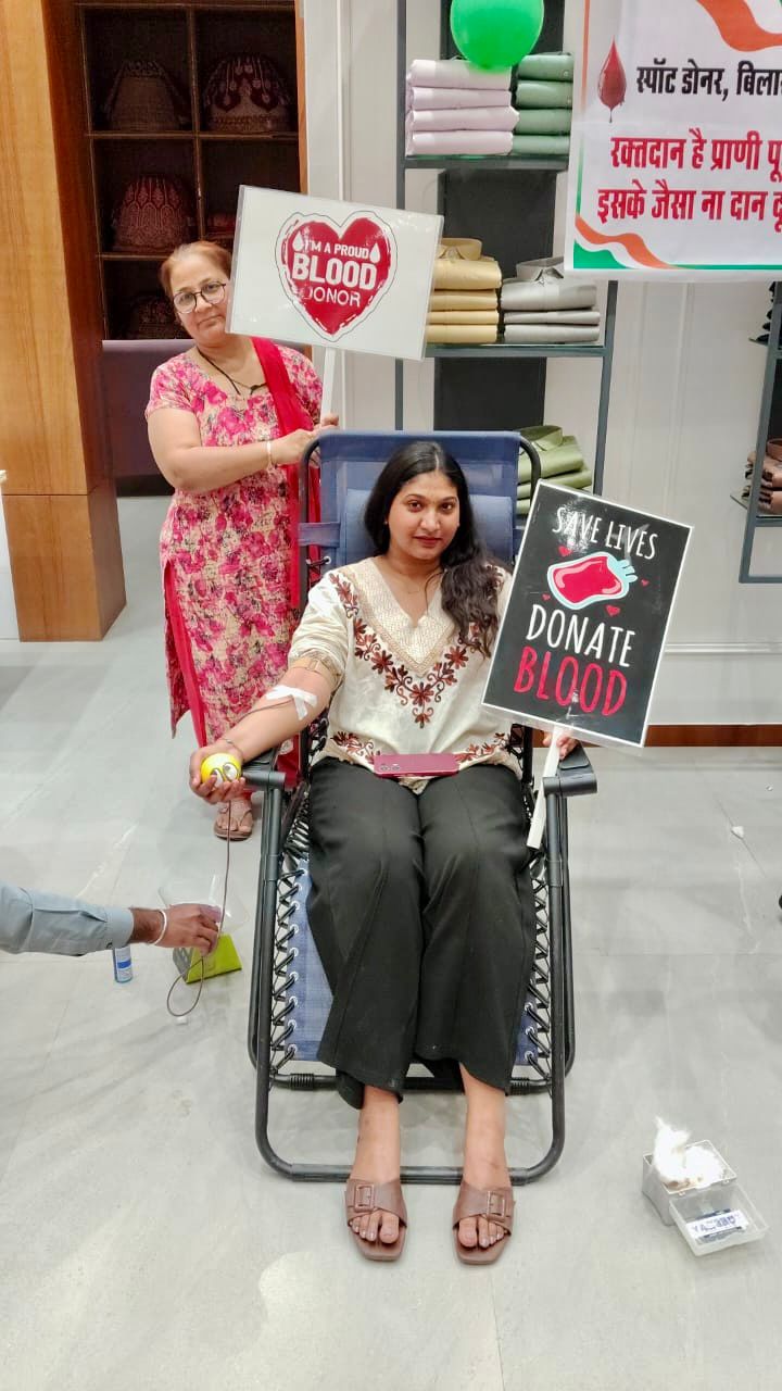 स्पॉट डोनर ब्लड ग्रुप,विश्व हिंदू परिषद सेवा विभाग बिलासपुर एवं न्यू जनरेशन के संयुक्त तत्वावधान में सफल रक्तदान शिविर का आयोजन, 107 रक्तदाताओं ने किया स्वैच्छिक रक्तदान