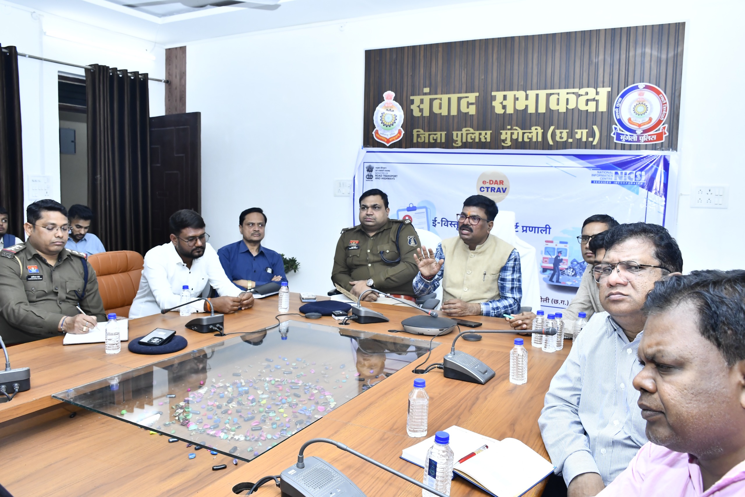 मुंगेली में सड़क दुर्घटना पीड़ितों के लिए कैशलेस उपचार योजना 2025 पर कार्यशाला आयोजित