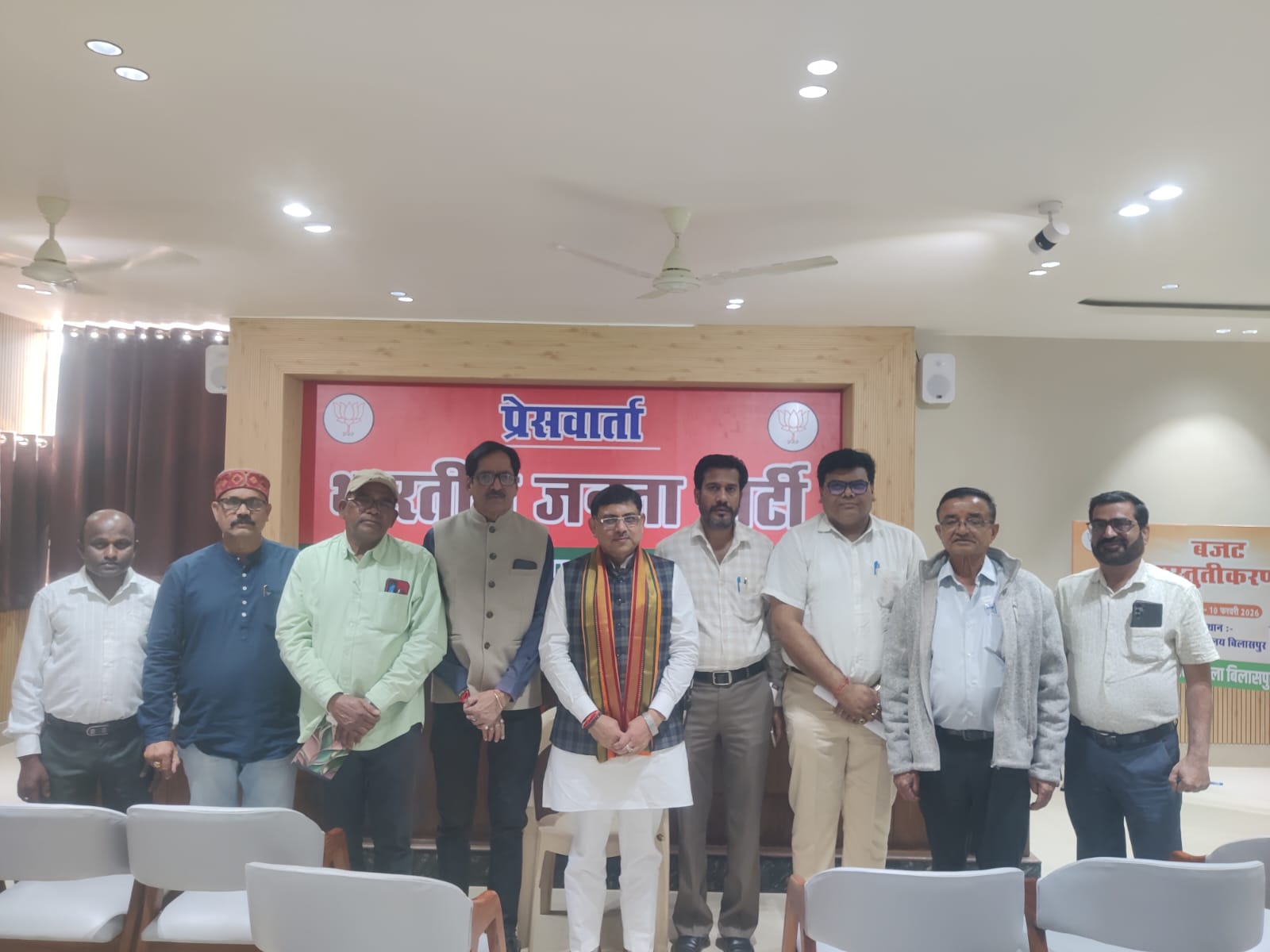 पत्रकारिता सबसे चुनौतीपूर्ण पेशा, समाज की रीढ़ है मीडिया : शर्मा