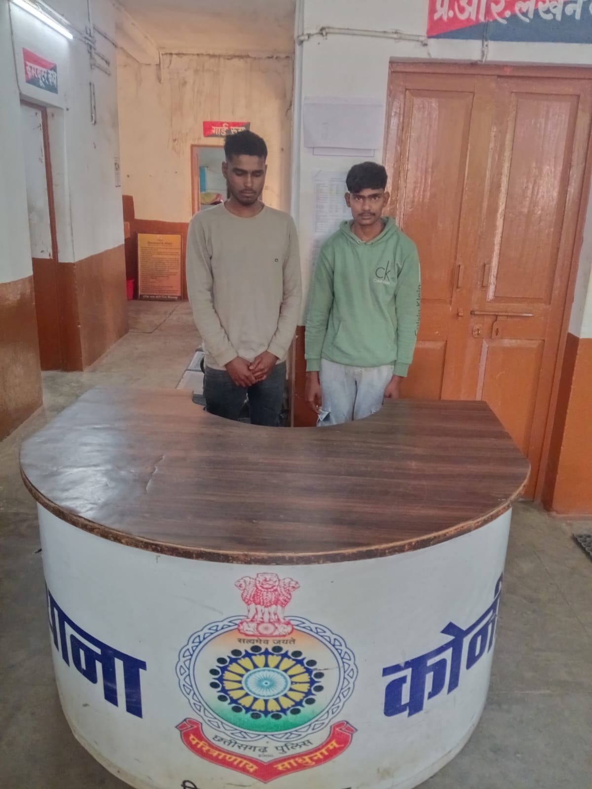 कोनी पुलिस की प्रतिबंधात्मक कार्रवाई, दो गुंडा बदमाश गिरफ्तार