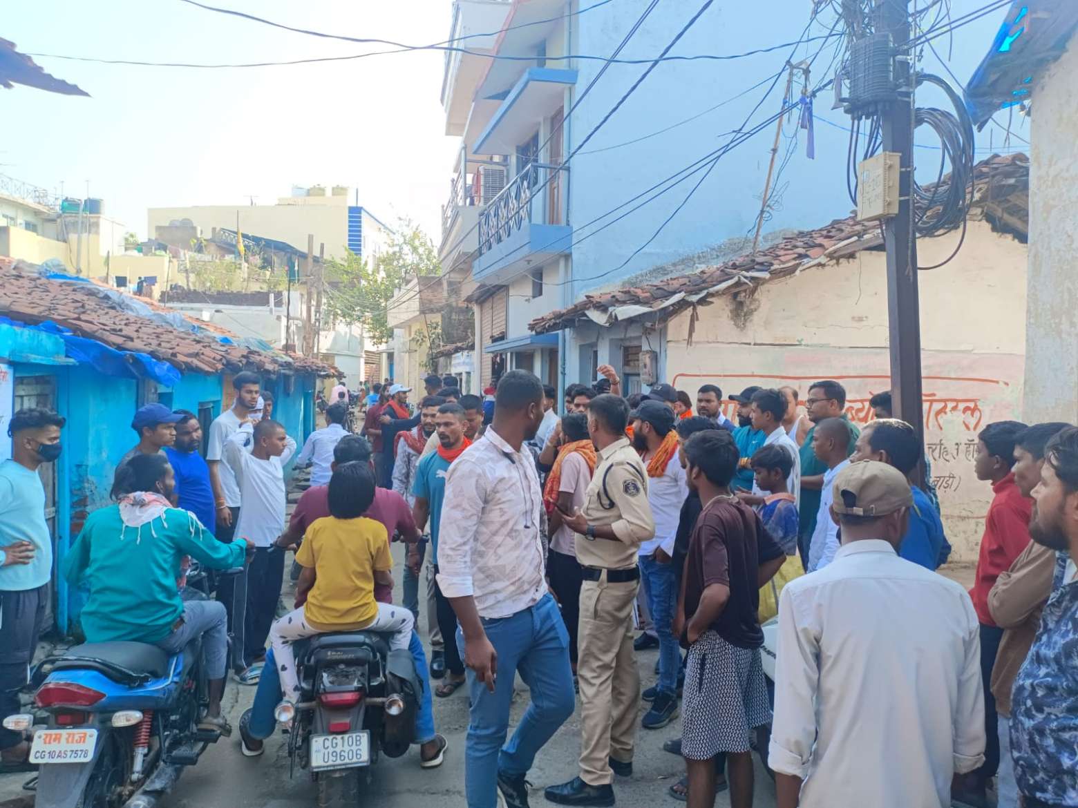 बिलासपुर में चंगाई सभा के नाम पर किया जा रहा था अवैध धर्मान्तरण, हिंदू संगठनों की सूचना पर पुलिस ने किया रेड