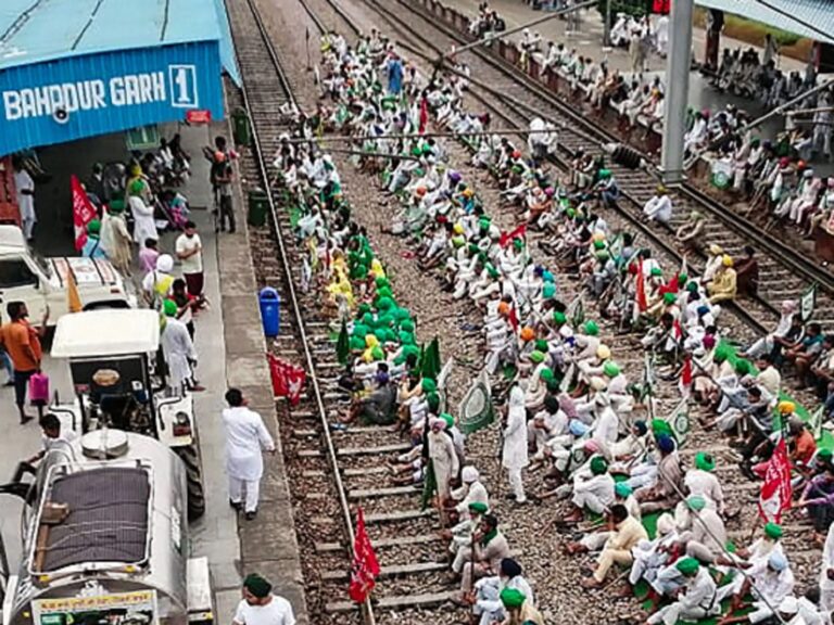 Rail-Roko-Andolan-1-16345525964x3.jpg