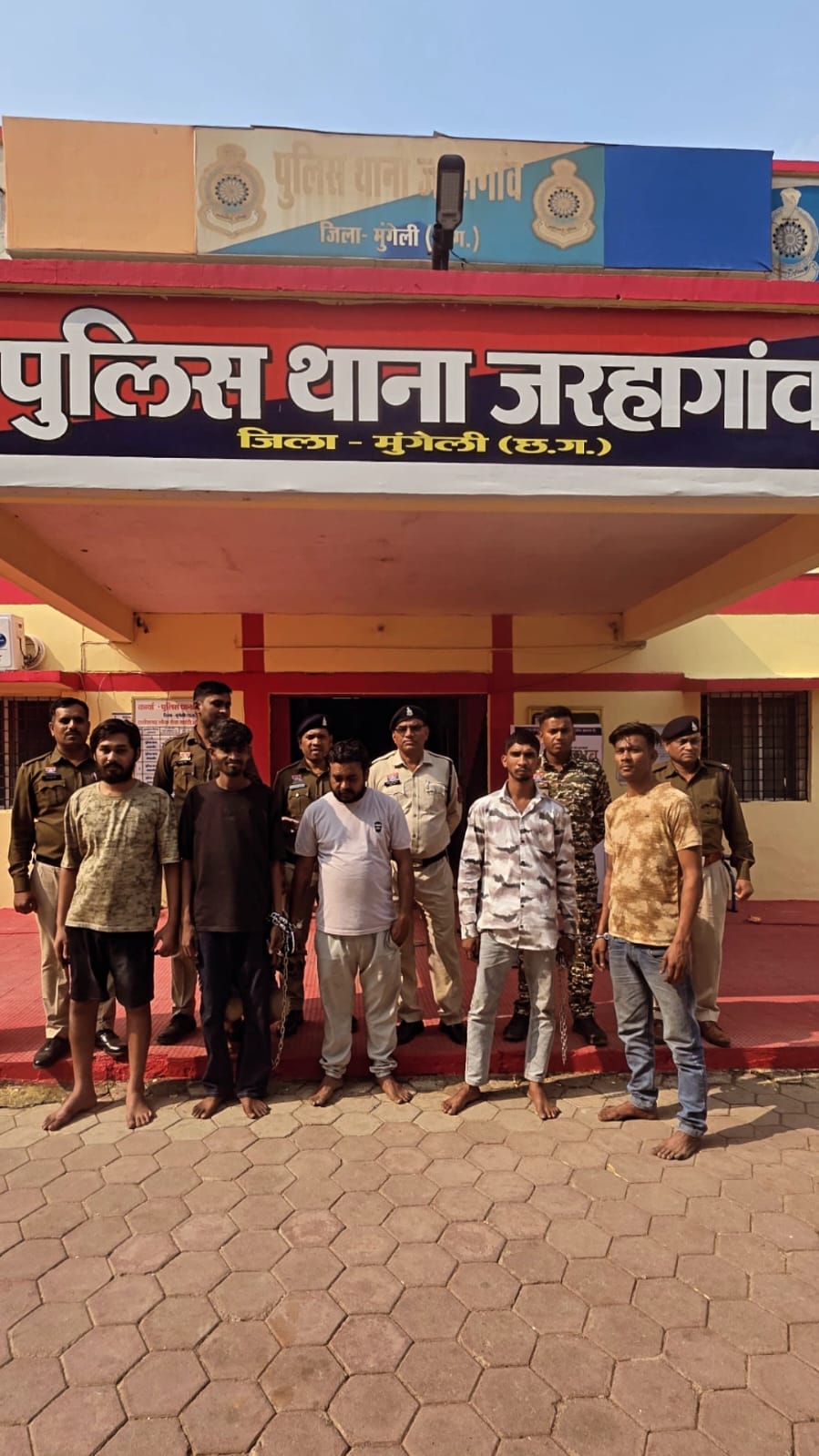 ‘नशा मुक्त भारत पखवाड़ा’ के तहत मुंगेली पुलिस की बड़ी कार्रवाई, 53.51 ग्राम ब्राउन शुगर सहित 5 आरोपी गिरफ्तार