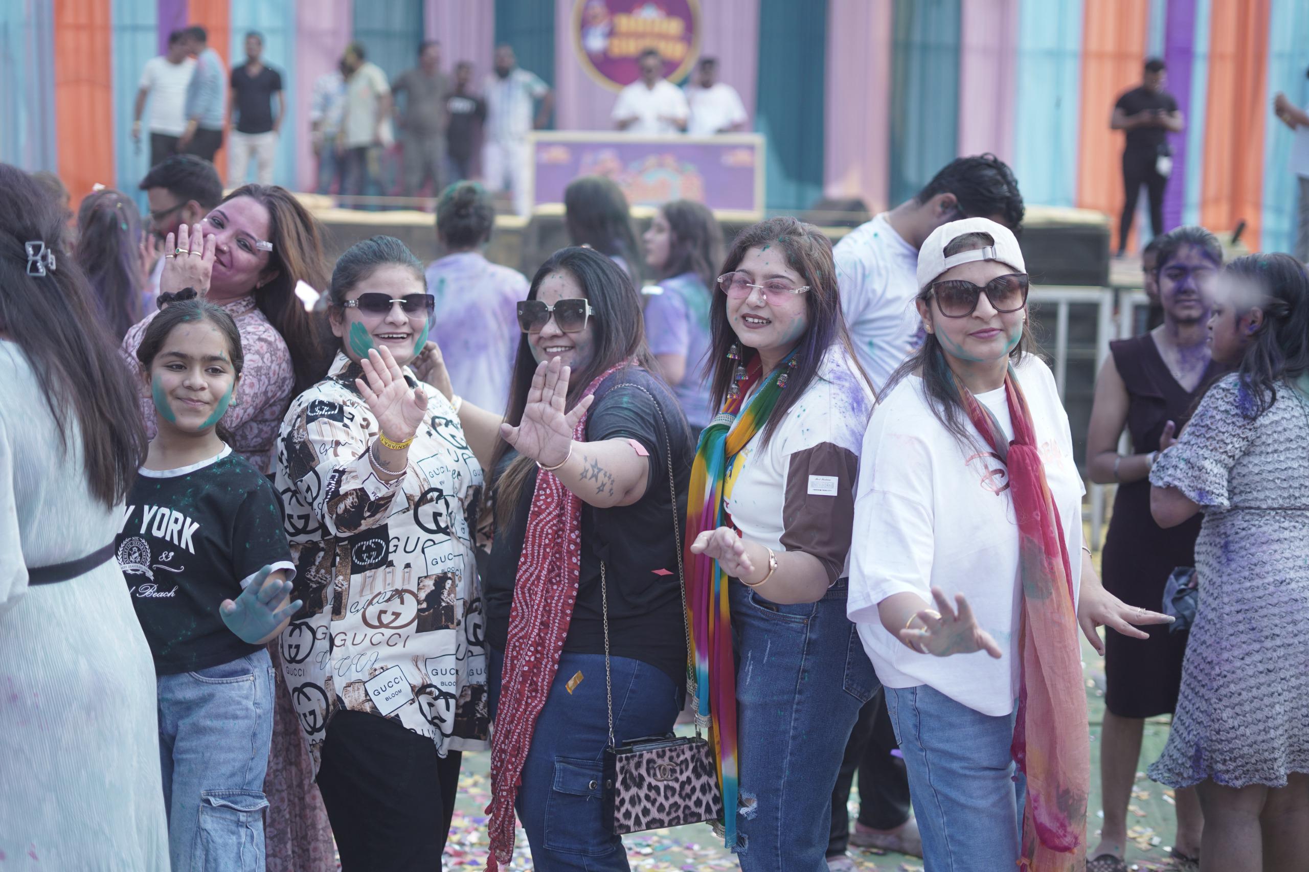 “द सिंधी होली कार्निवल – डाडो सूथो फेस्ट” में रंग, संगीत और सांस्कृतिक उत्साह का संगम