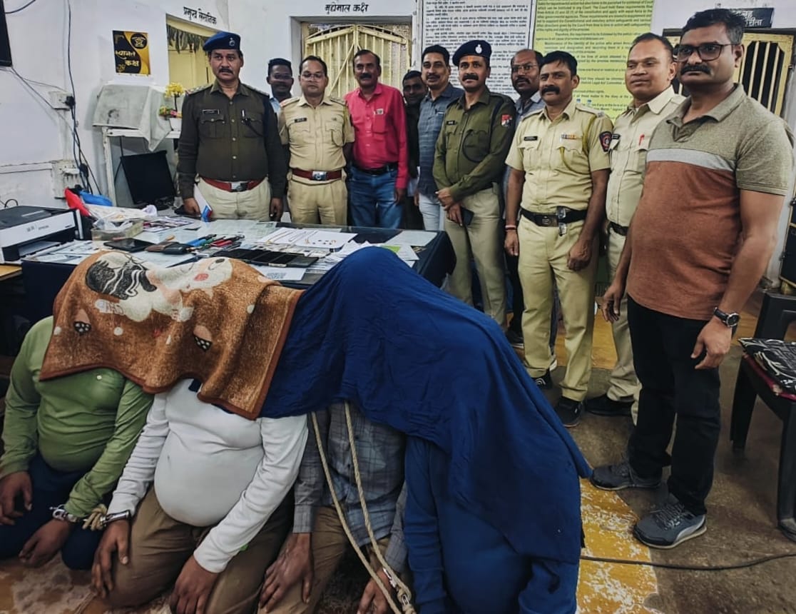 “ऑपरेशन यात्री सुरक्षा” के तहत 48 घंटे में 6.68 लाख के गहनों की चोरी का खुलासा, चार आरोपी गिरफ्तार