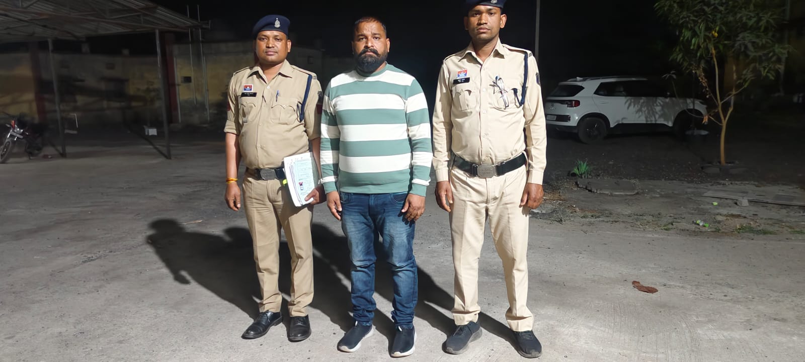 पंचायत बैठक में सरपंच को गाली-गलौज व जान से मारने की धमकी, आरोपी गिरफ्तार