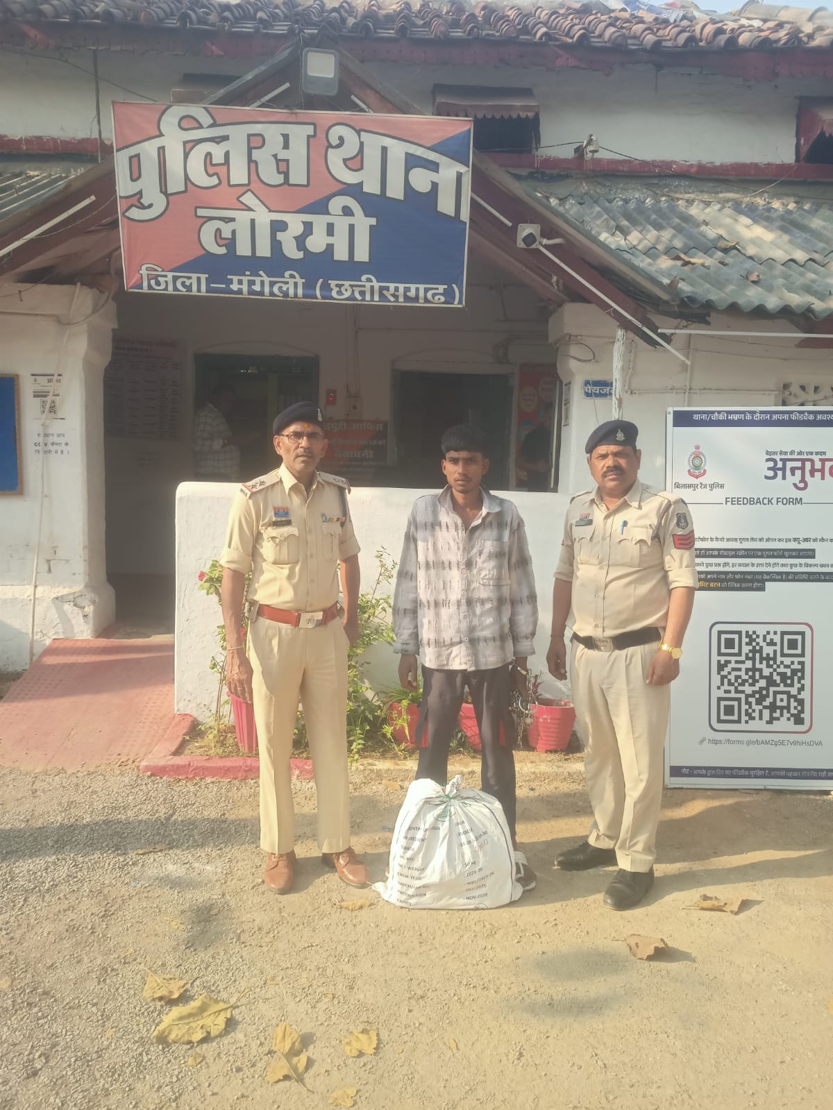 मेडिकल एजेंसी में कफ सिरप चोरी का खुलासा, हिस्ट्रीशीटर युवक गिरफ्तार – 96 नग सिरप बरामद