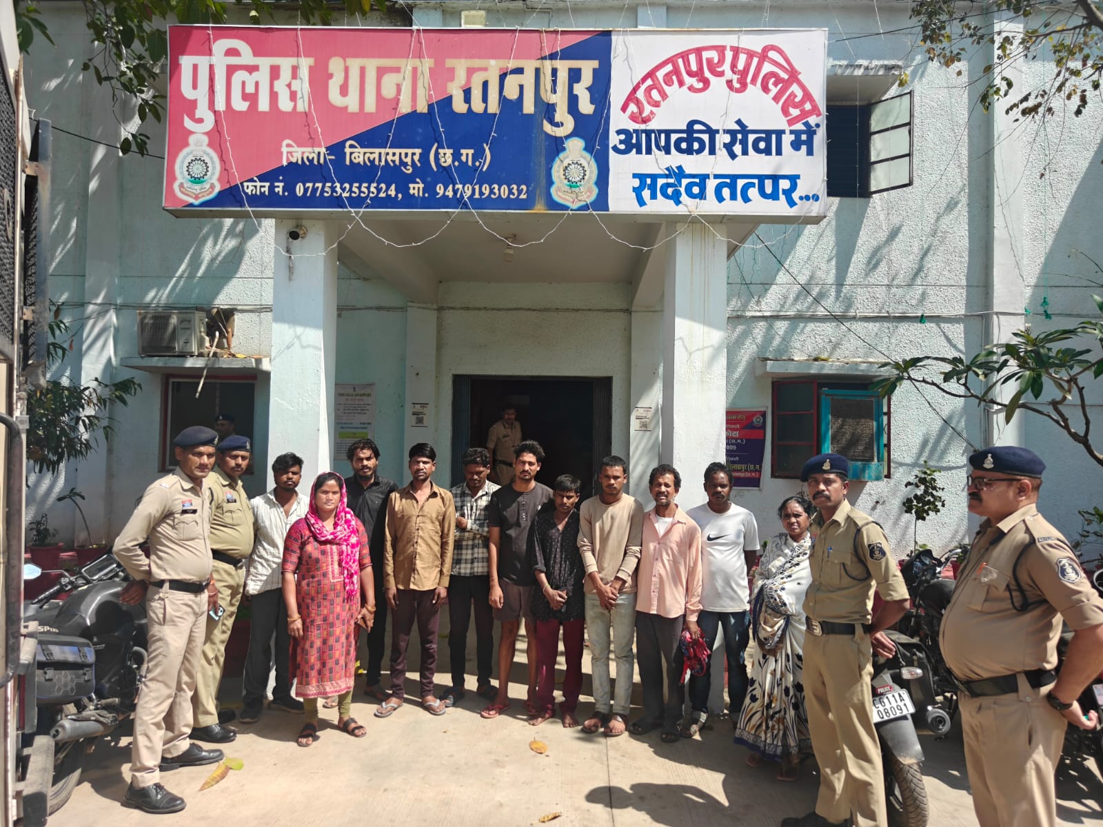 रतनपुर पुलिस की कार्रवाई: 9 स्थायी और 2 गिरफ्तारी वारंटी न्यायालय में पेश