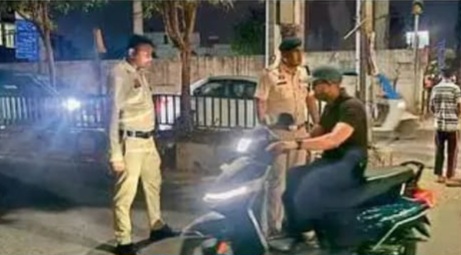 2 लाख की लूट की सूचना से पुलिस महकमे में हड़कंप, शहरभर में नाकाबंदी कर वाहनों की जांच