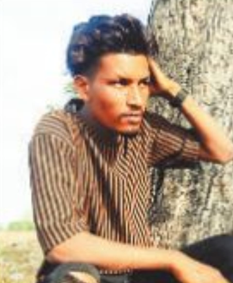 अज्ञात वाहन के टक्कर से युवक की दर्दनाक मौत