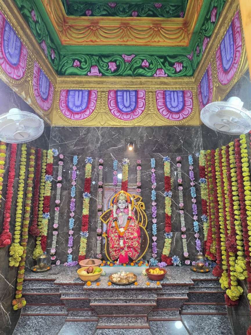 शक्ति की भक्ति और श्री राम के आदर्शों का महासंगम: पीताम्बरा पीठ में देवी भागवत महापुराण संपन्न, 27 मार्च को रामनवमी के अवसर पर राम कथा और कन्या पूजन, भोजन, भंडारा का होगा आयोजन