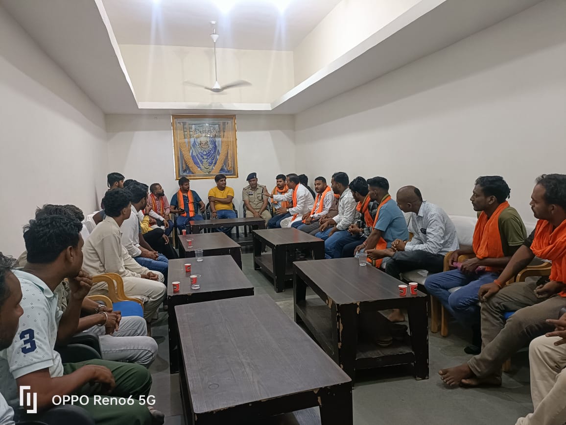 रतनपुर महामाया मंदिर परिसर में आस्था के साथ खिलवाड़ की शिकायत, हिन्दू संगठनों ने ट्रस्ट से मिलकर जताई आपत्ति