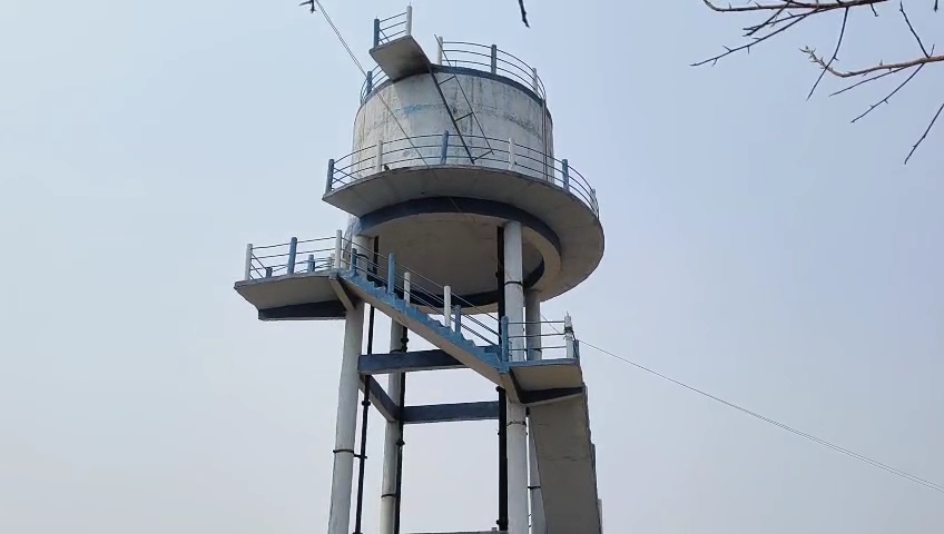 जल जीवन मिशन में बड़ा खेल? सोनियाडीह में बनी पानी टंकी शोपीस, प्यासे ग्रामीण—सरपंच-सचिव पर गंभीर आरोप