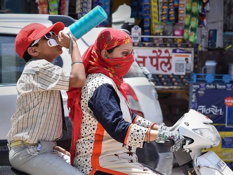 175237-delhi-temperature.jpg