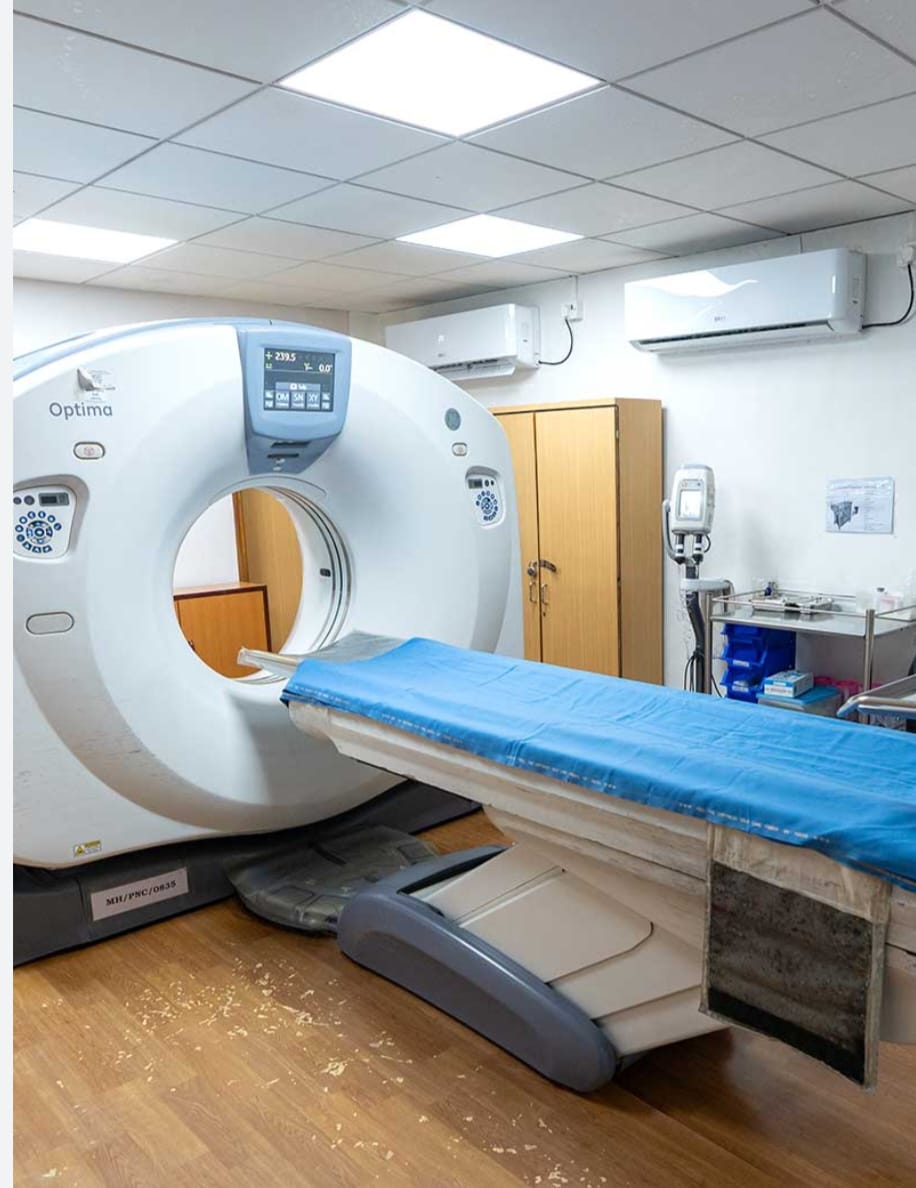 लोकार्पण के इंतजार में धूल खा रही सीटी स्कैन मशीन, मरीजों को नहीं मिल पा रहा लाभ