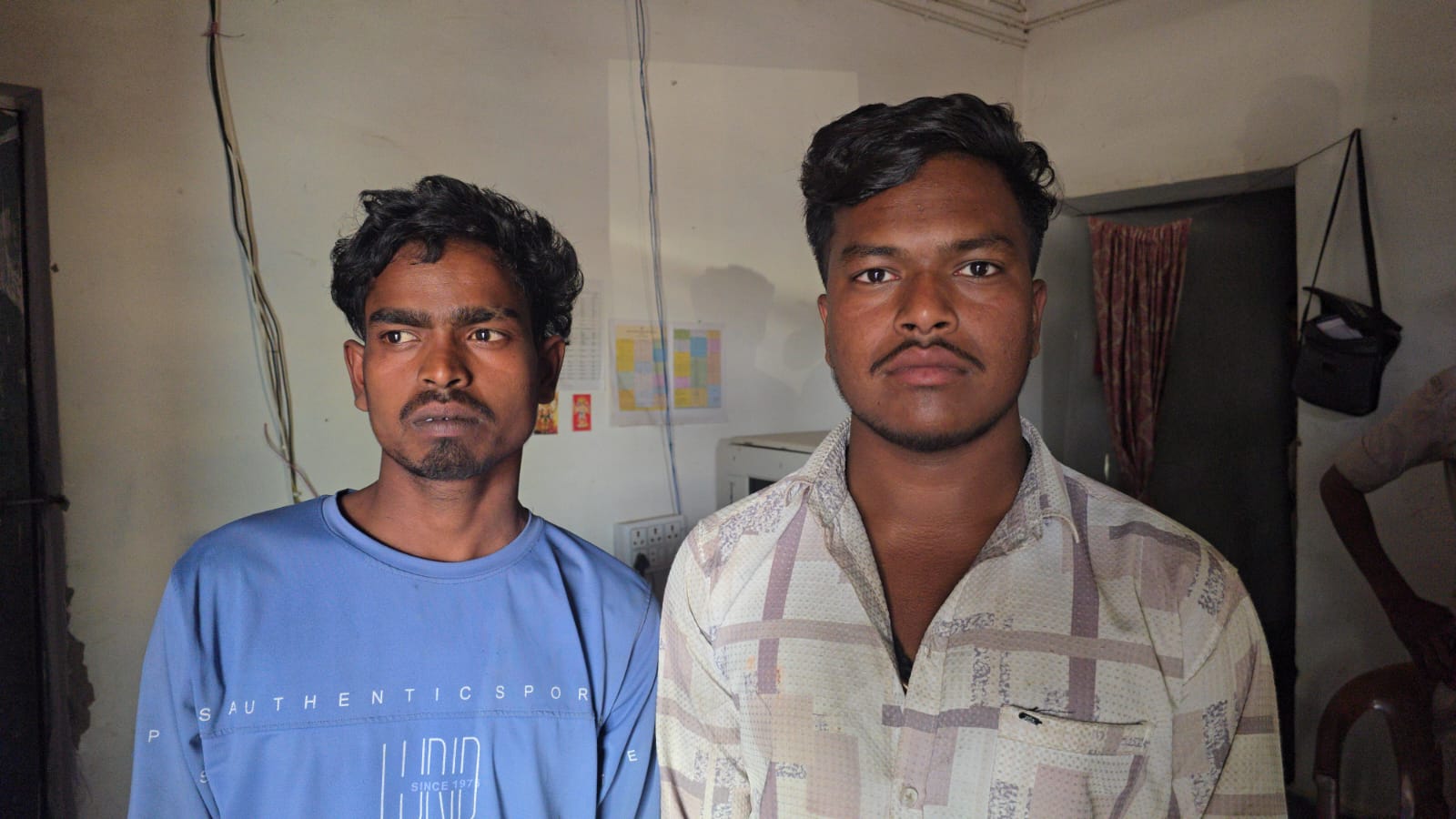 बेलगहना में लूट की कोशिश नाकाम: चाकू के दम पर कार सवारों को रोकने वाले दो आरोपी गिरफ्तार