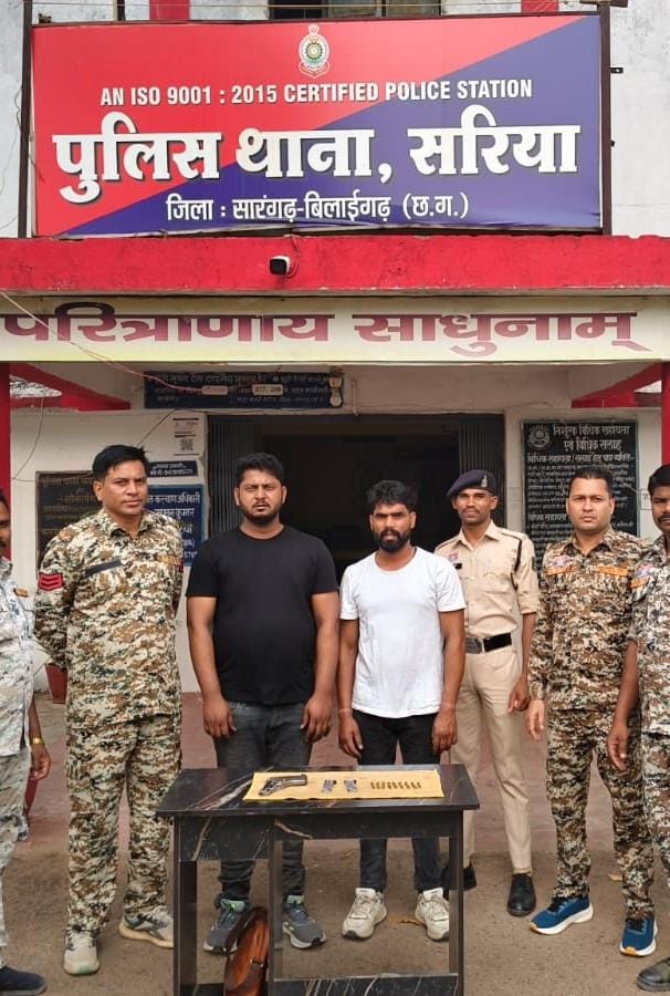 वाहन चेकिंग में बड़ी कार्रवाई, पिस्टल व 18 जिंदा कारतूस के साथ 2 युवक गिरफ्तारउत्तरप्रदेश के आरोपी आई-10 कार से जा रहे थे पुरी, आर्म्स एक्ट के तहत भेजे गए जेल