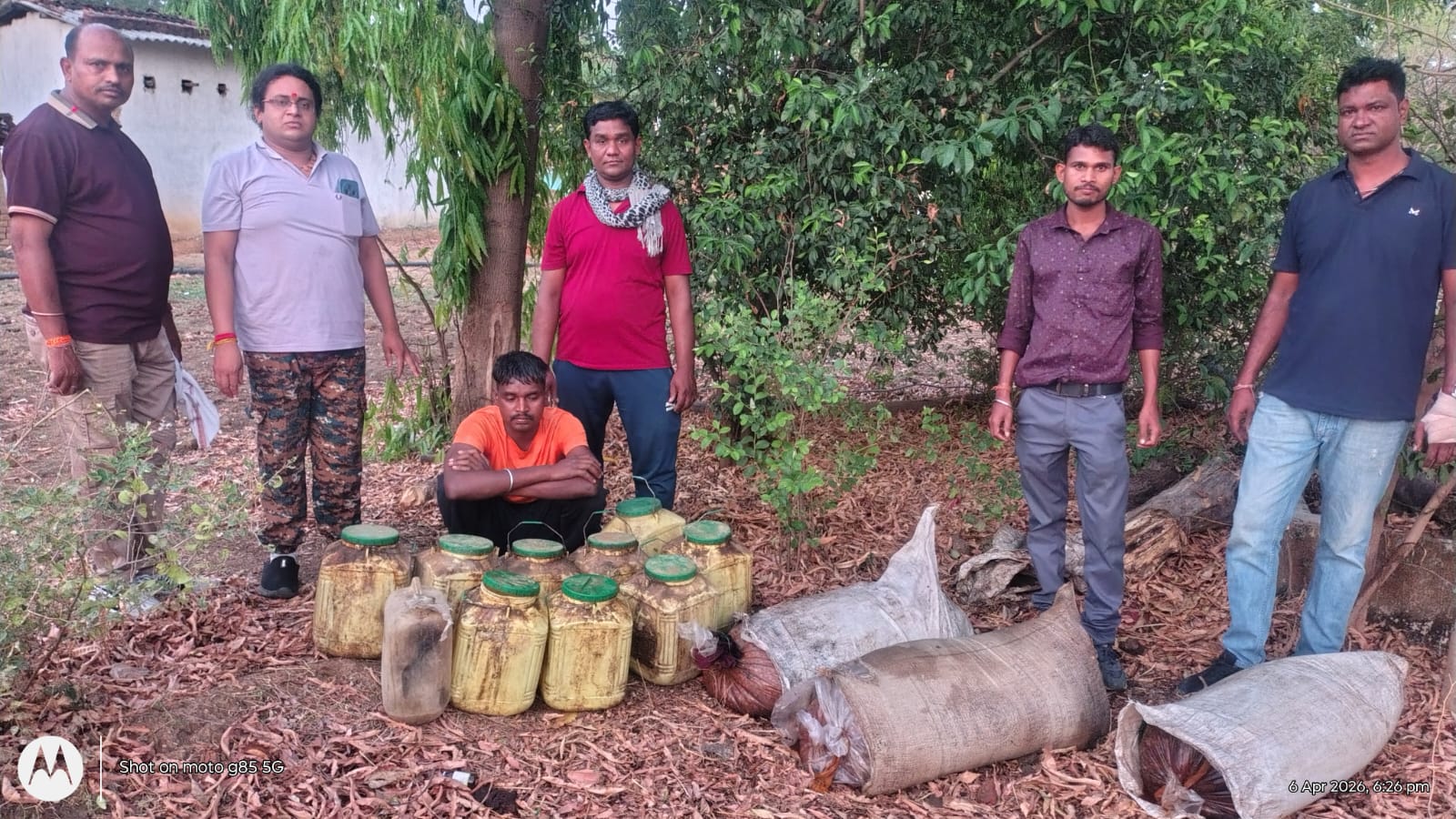 रतनपुर पुलिस की कार्रवाई: 141 लीटर कच्ची महुआ शराब जब्त, आरोपी गिरफ्तार