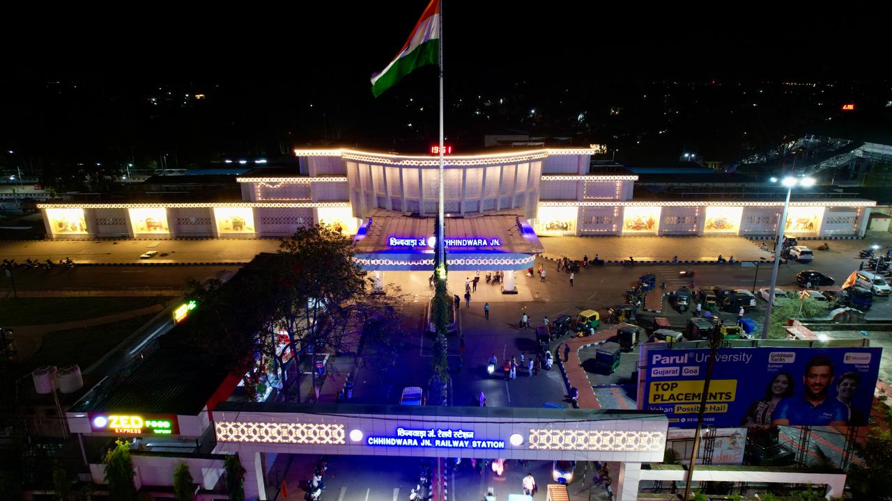 अमृत भारत मिशन के तहत छिंदवाड़ा स्टेशन का कायाकल्प: गति शक्ति यूनिट से मिली आधुनिकता, सुविधा और संस्कृति की नई पहचान