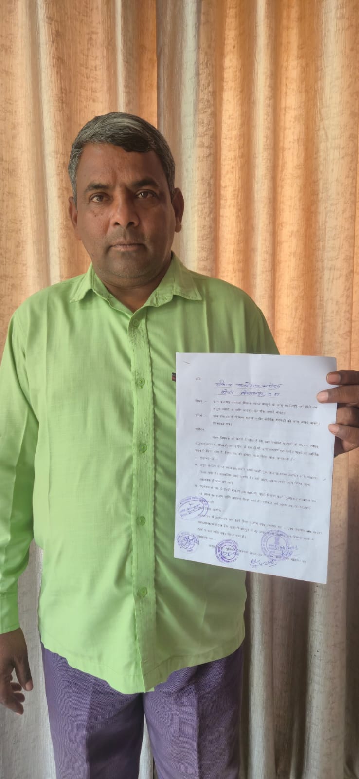 धनगवां ग्राम पंचायत में करोड़ों की गड़बड़ी का आरोप, जांच पूरी होने तक खातों पर रोक लगाने की मांग