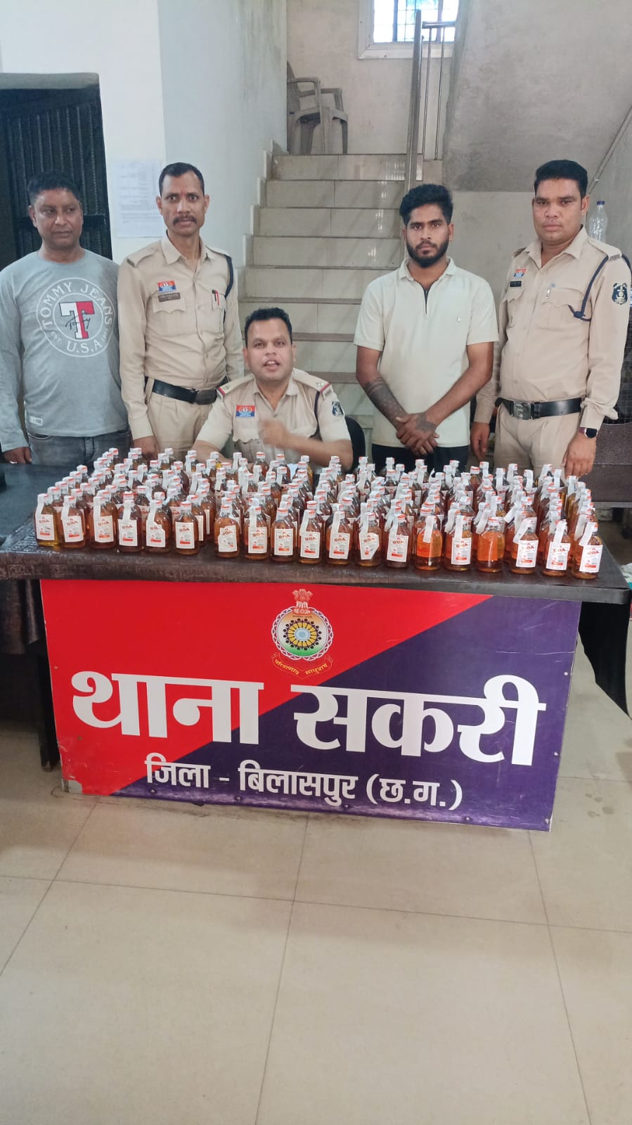 बिलासपुर में अवैध शराब कारोबार पर पुलिस की दोहरी कार्रवाई, 414 लीटर से अधिक शराब जब्त, 4 आरोपी गिरफ्तार