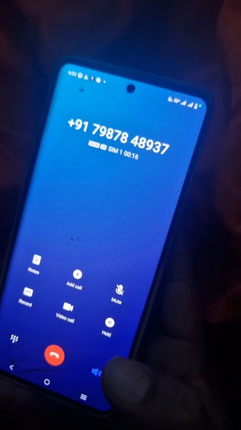 “2 लाख दो, नहीं तो केस में फंसा देंगे” — कोनी थाना के पुलिसकर्मियों पर गंभीर आरोप, ऑडियो रिकॉर्डिंग के साथ एसपी से शिकायत