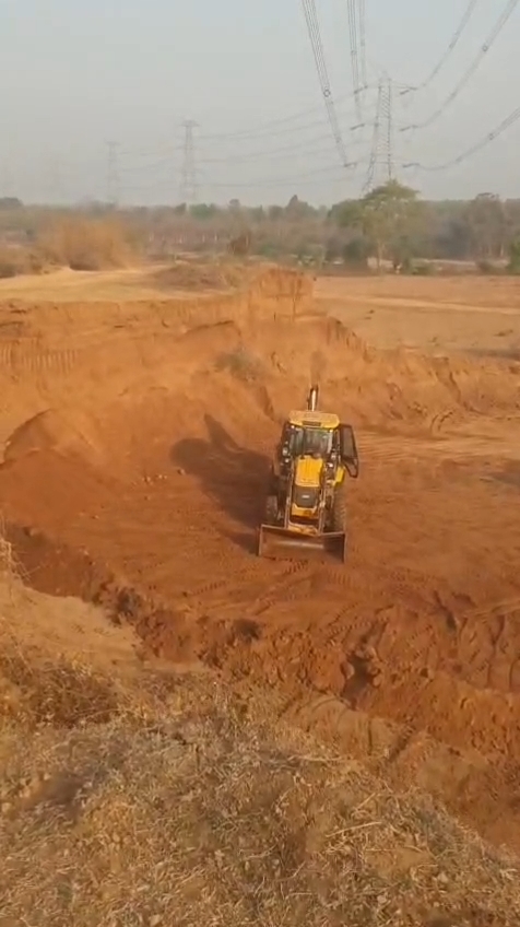 दिन में खनन, रात में परिवहन—बेलतरा में नियमों की उड़ रही धज्जियां-अंकित गौरहा