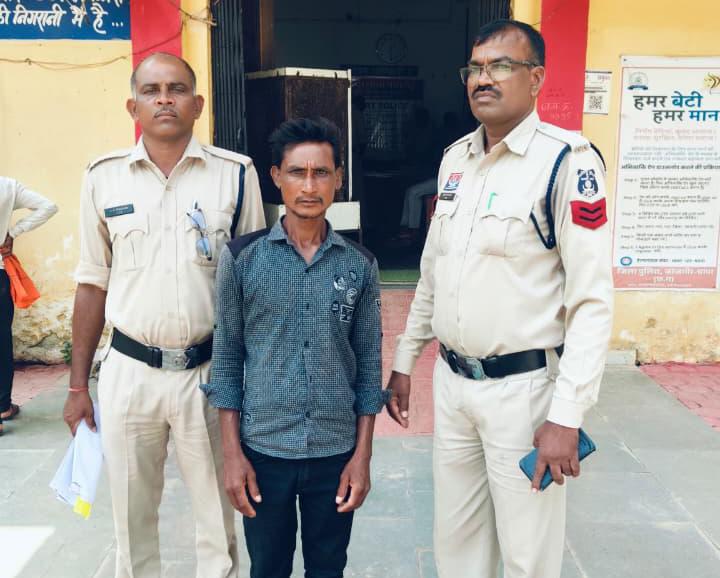 पुरानी रंजिश में चाचा ने भतीजे की उंगली दांत से काटी, आरोपी गिरफ्तार