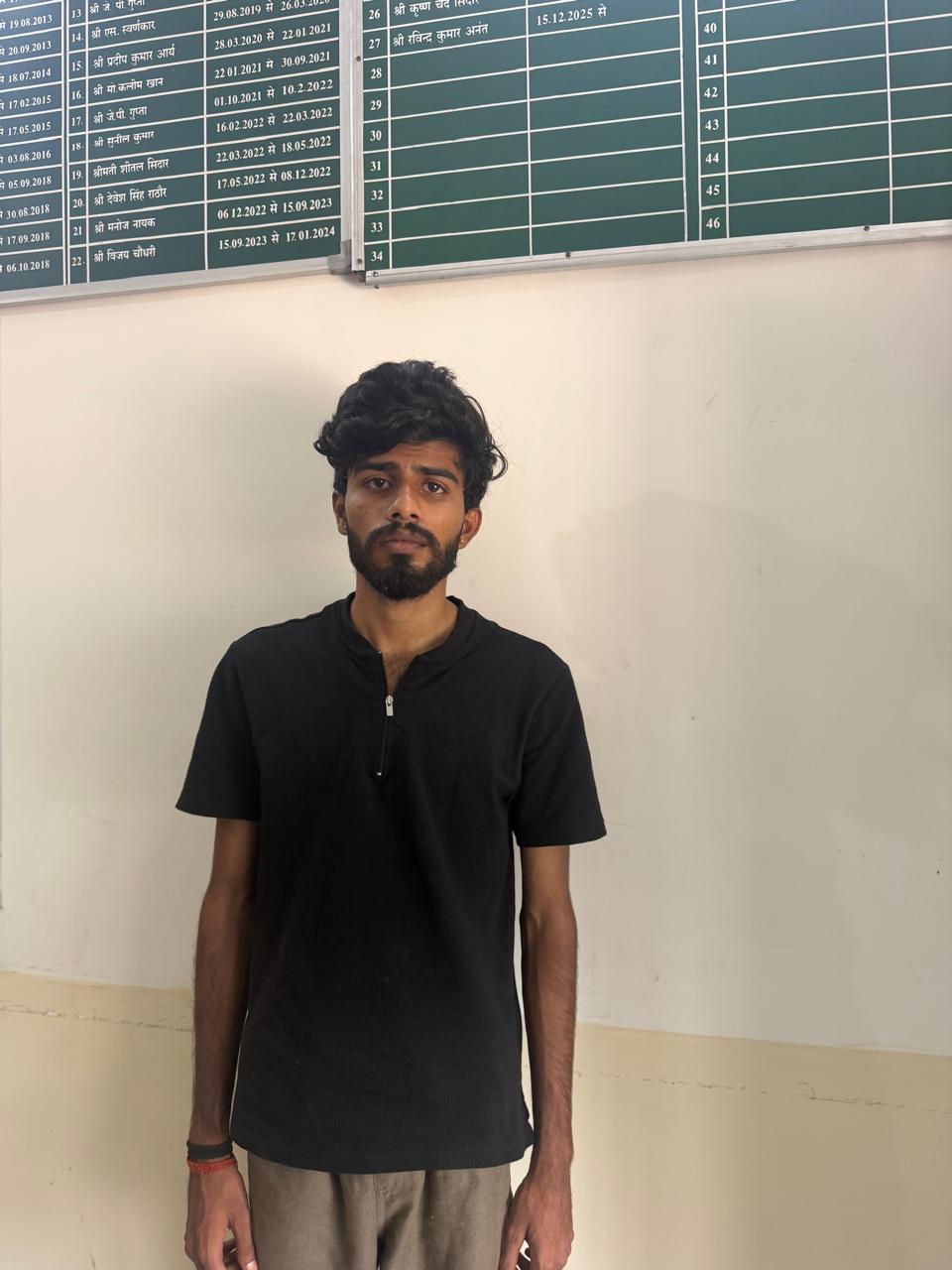 साइबर अपराध के “स्लीपर सेल” पर तारबाहर पुलिस की कार्रवाई, म्यूल अकाउंट नेटवर्क संचालित करने वाला युवक गिरफ्तार