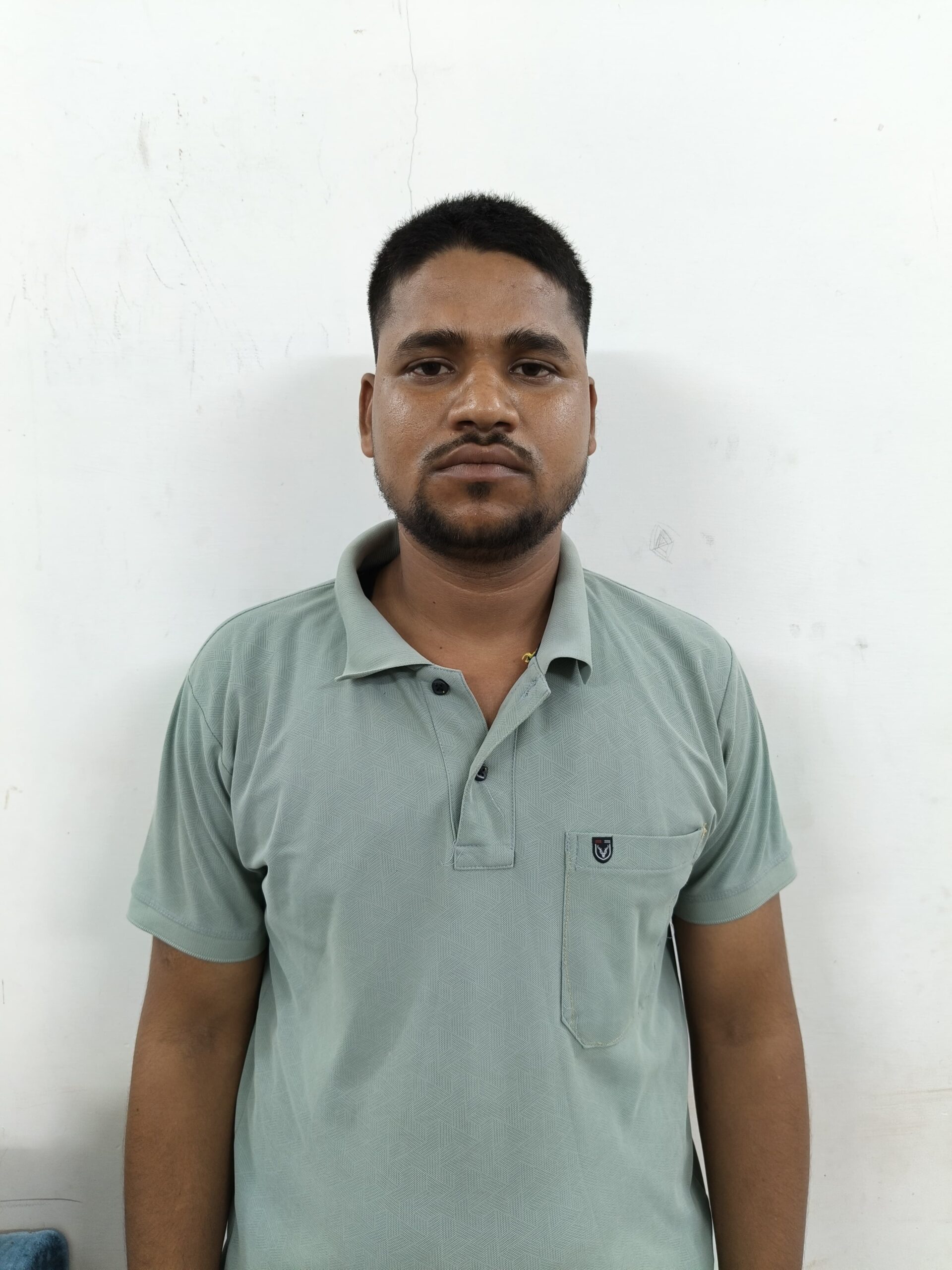 प्रेमिका पर चाकू से हमला करने वाला आरोपी गिरफ्तार, हत्या की नीयत से घर में घुसा था युवक