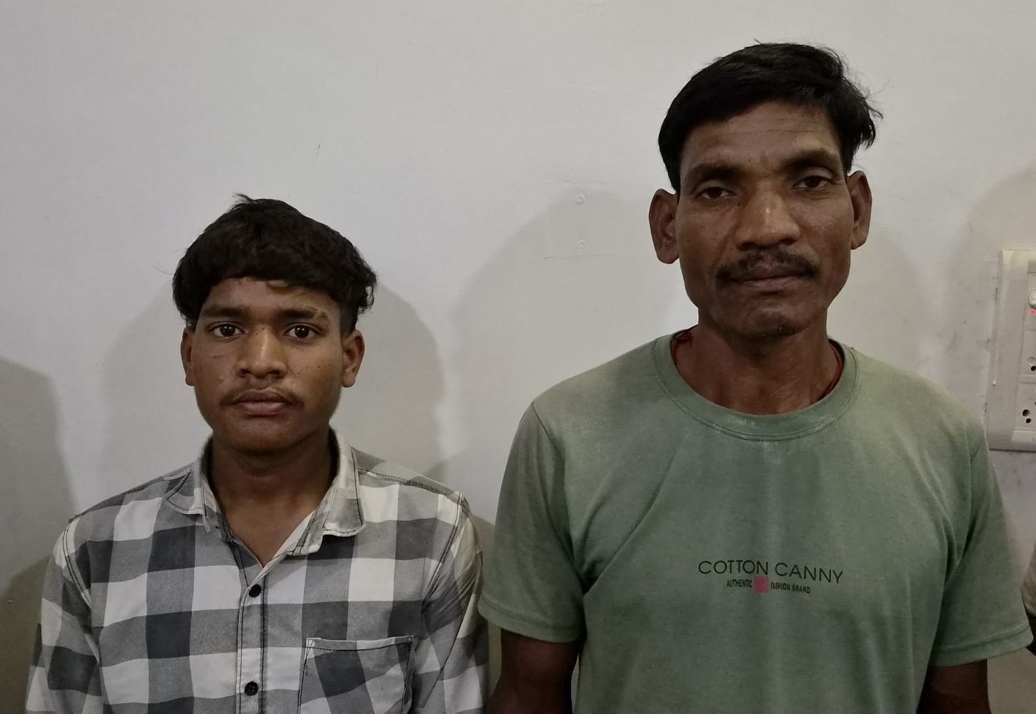 बेलगहना में युवक की हत्या, आत्महत्या का रूप देने वाले पिता-भाई गिरफ्तार