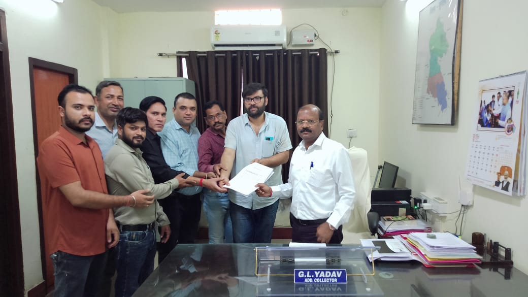 नायब तहसीलदार से मारपीट के विरोध में राजस्व लिपिकों की प्रदेशव्यापी हड़ताल, राजस्व कार्य होंगे प्रभावित