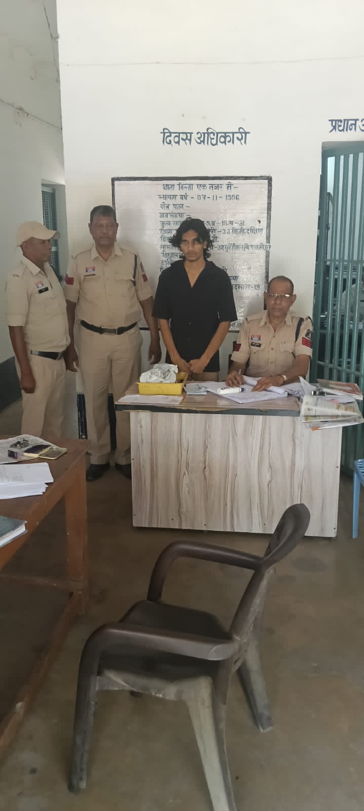 स्कूली छात्रा के साथ छेड़छाड़ और अश्लील हरकत करने वाला फरार आरोपी गिरफ्तार